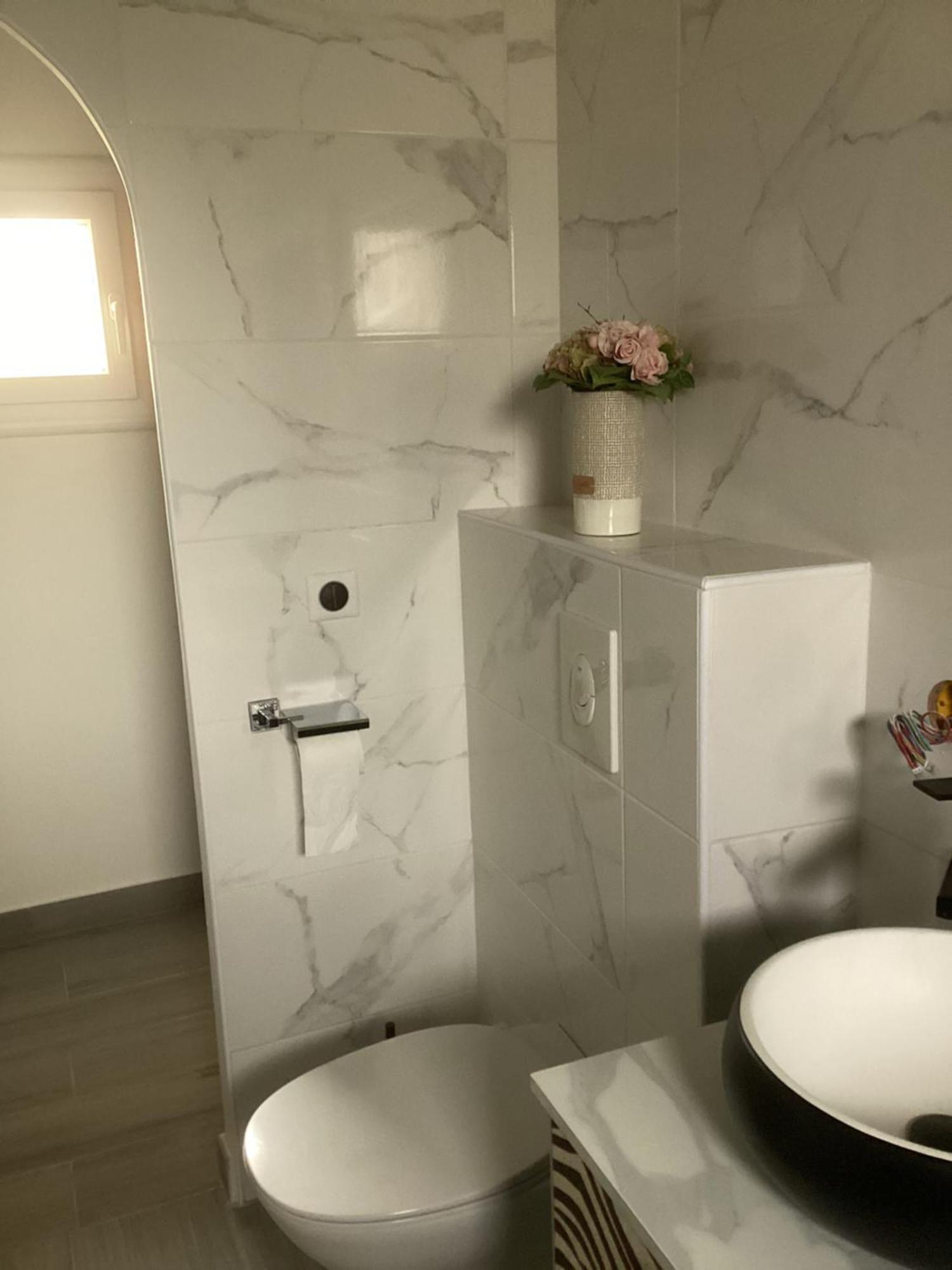 Bed and Breakfast Pervenche Marsella Exterior foto